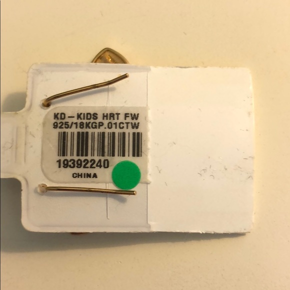 Small heart dangle earrings - Picture 2 of 2